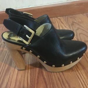 Michael Kors Size 8M High Heeled Sandals Clogs